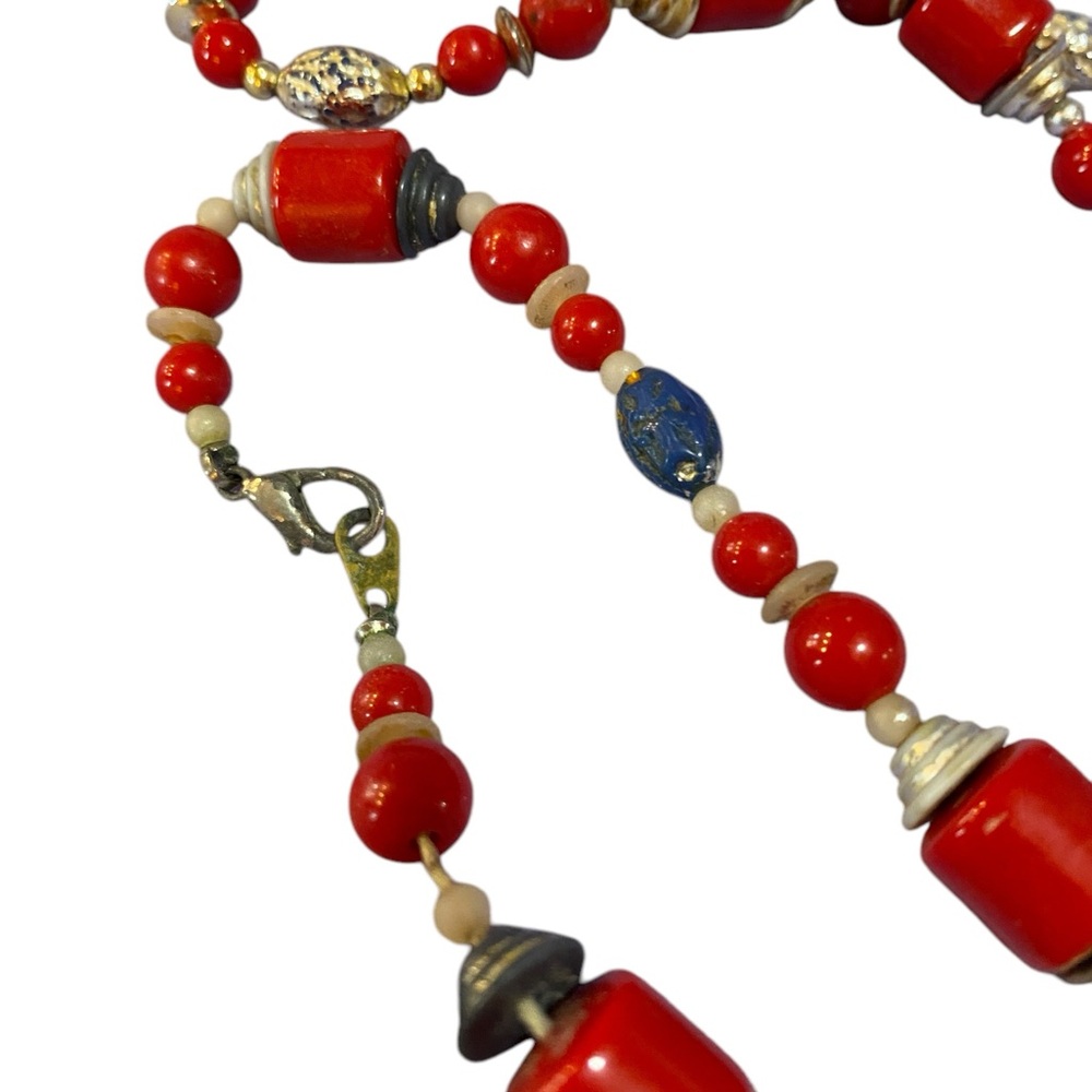 Vintage Gold and Red Bead Necklace 16 inch - Picture 3 of 3